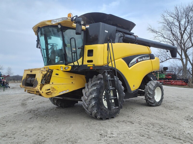 Used New Holland Combines for Sale 226 Listings Machinery Pete