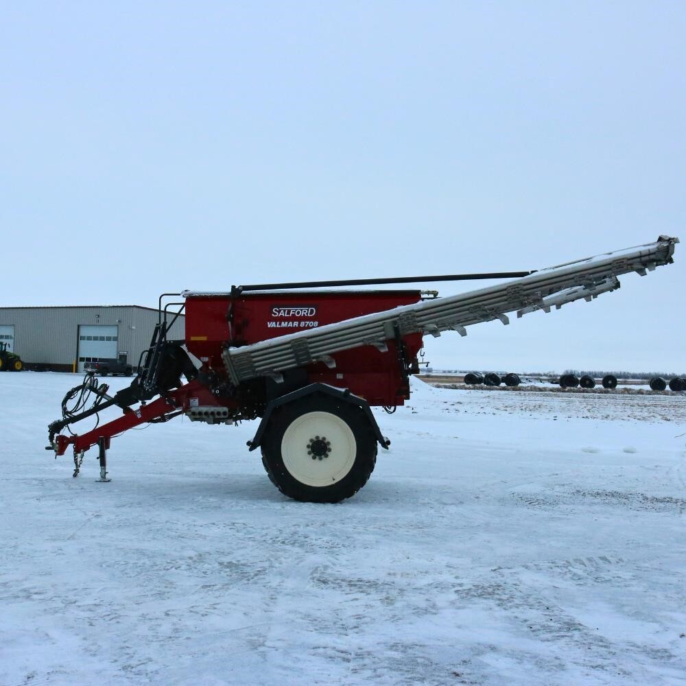 2019 Salford VALMAR 8708 PullType Fertilizer Spreader 85,000