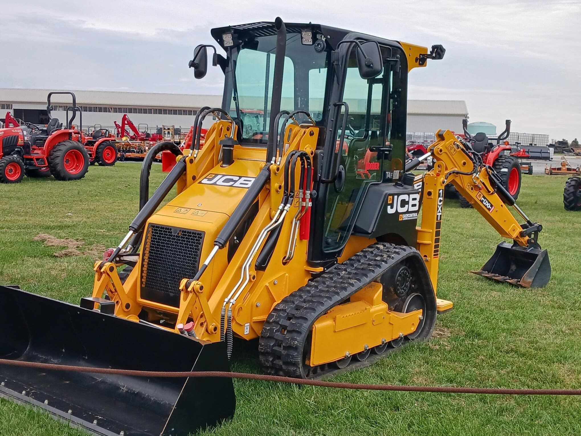 2023 JCB 1CXT Loader and Skid Steer Attachment 85,000 Machinery Pete