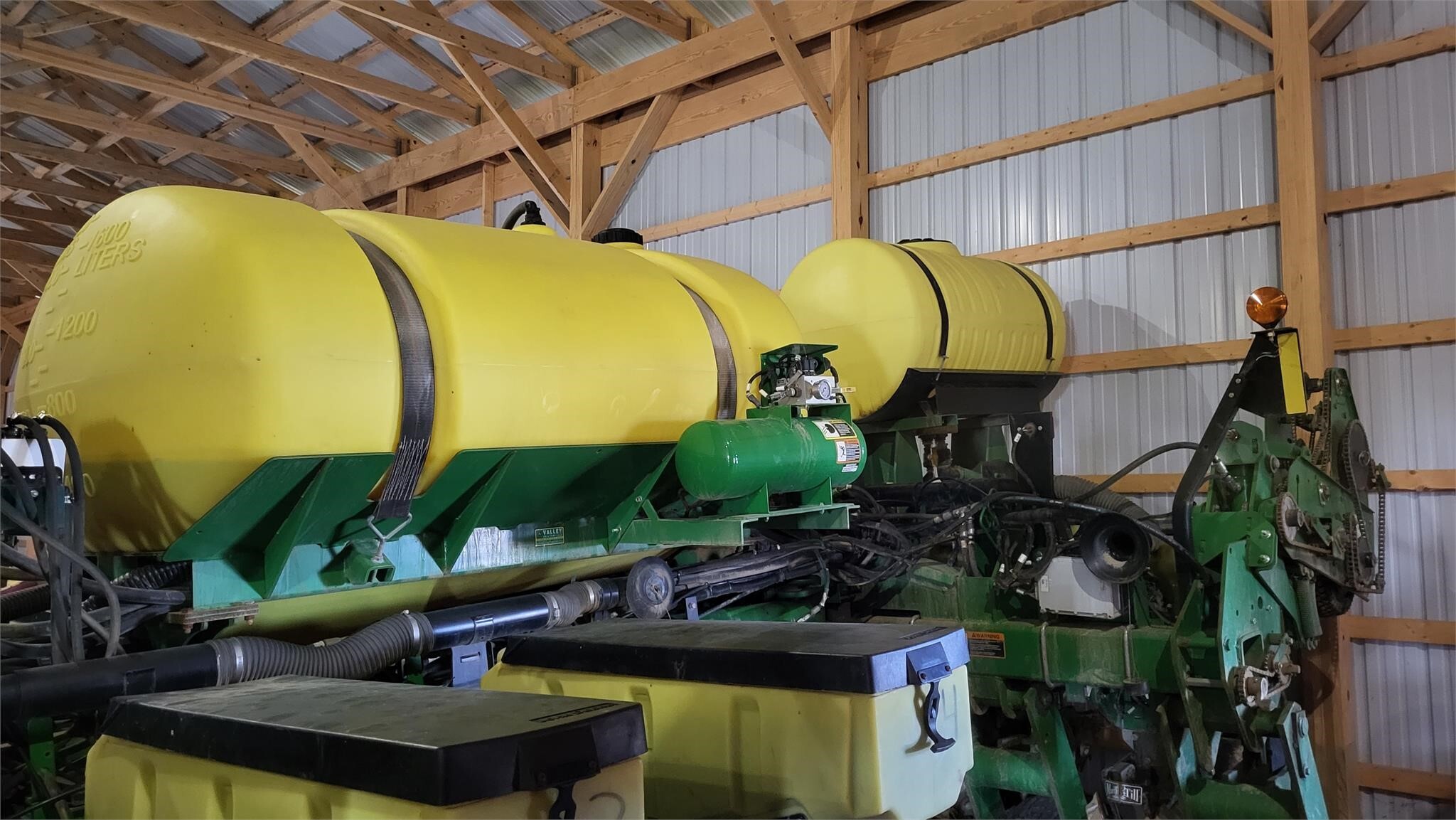 2012 John Deere 1770NT Planter 74,500 Machinery Pete