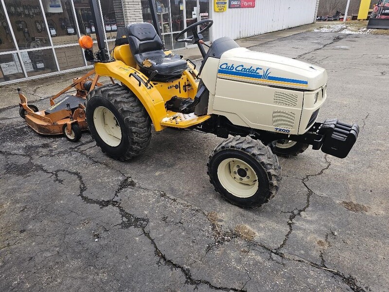 Cub Cadet 7200 Tractor - $6,900 | Machinery Pete