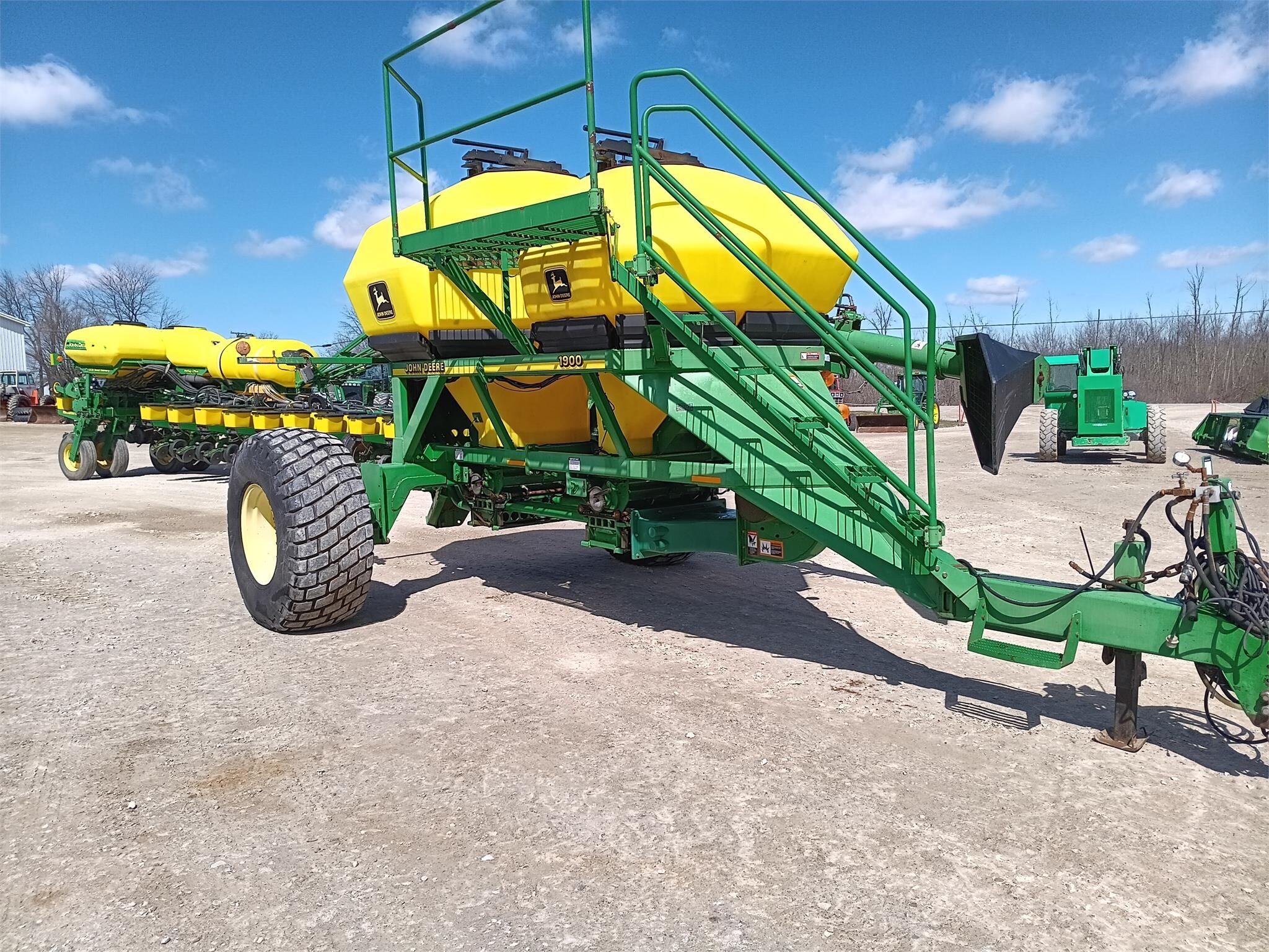 John Deere 1850 Air Seeder Call Machinery Pete