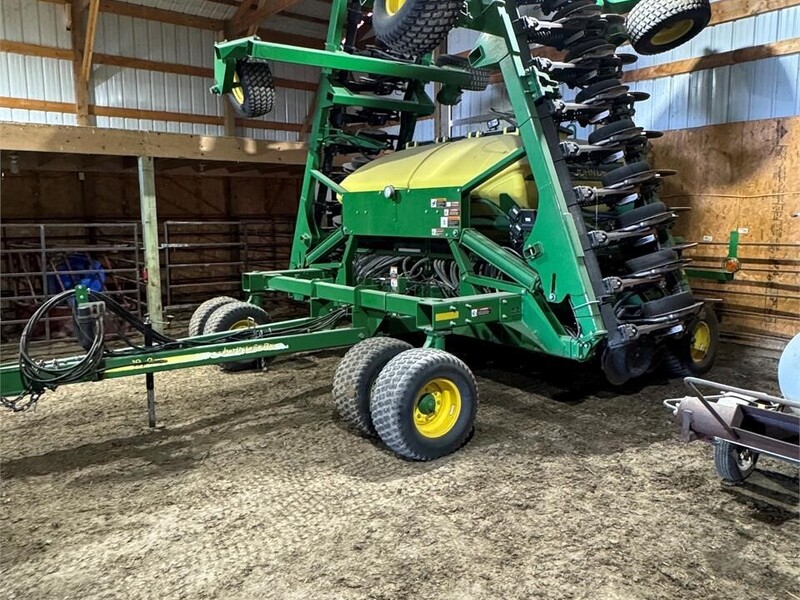 Used John Deere 1990 Air Seeders for Sale 108 Listings Machinery Pete