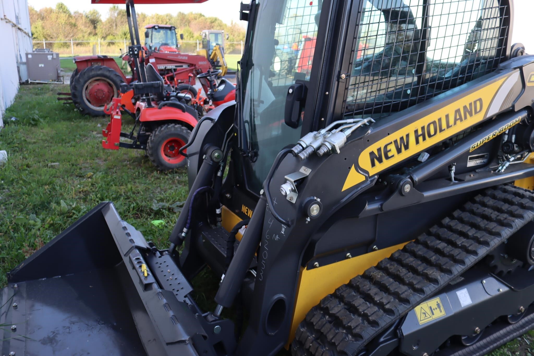 New Holland C330 Skid Steer Call Machinery Pete