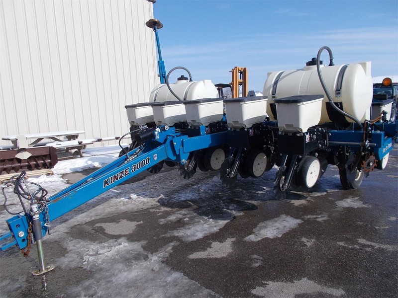 Image 85 of Kinze 3000 Planter For Sale illuminationeu