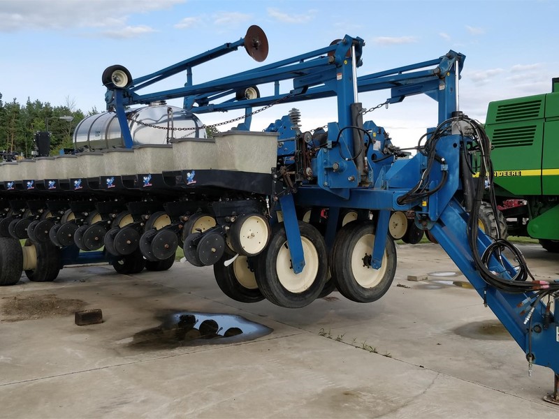 kinze double frame planter