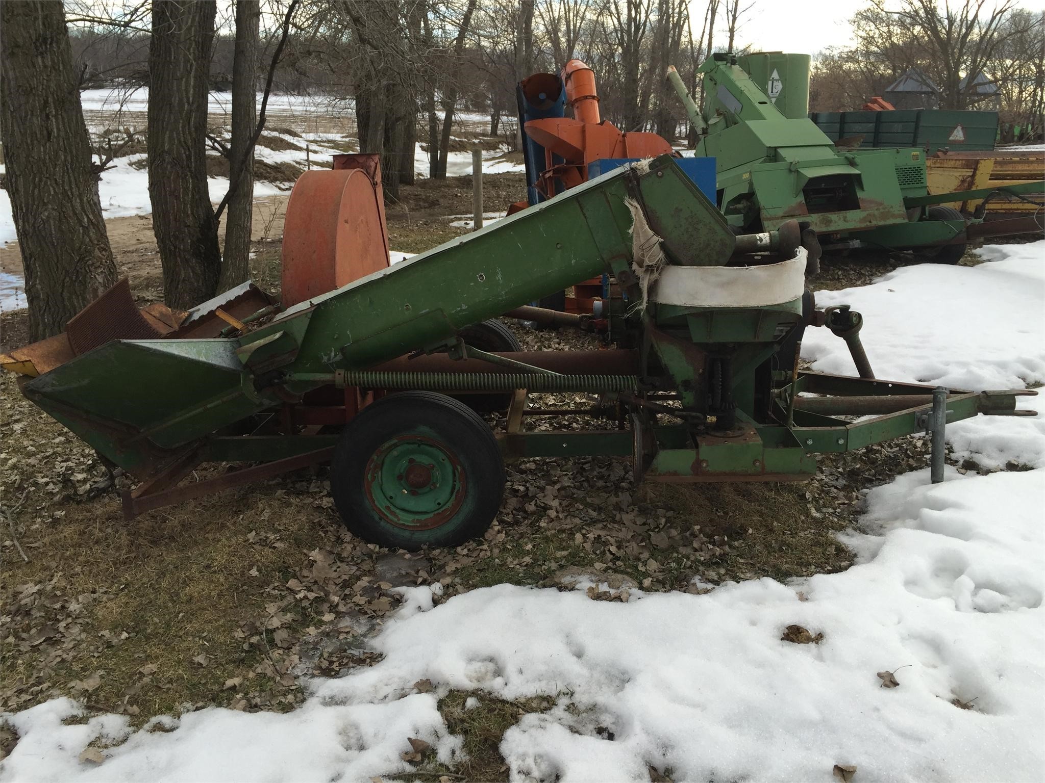 Papec 86 Grinders and Mixer Call Machinery Pete