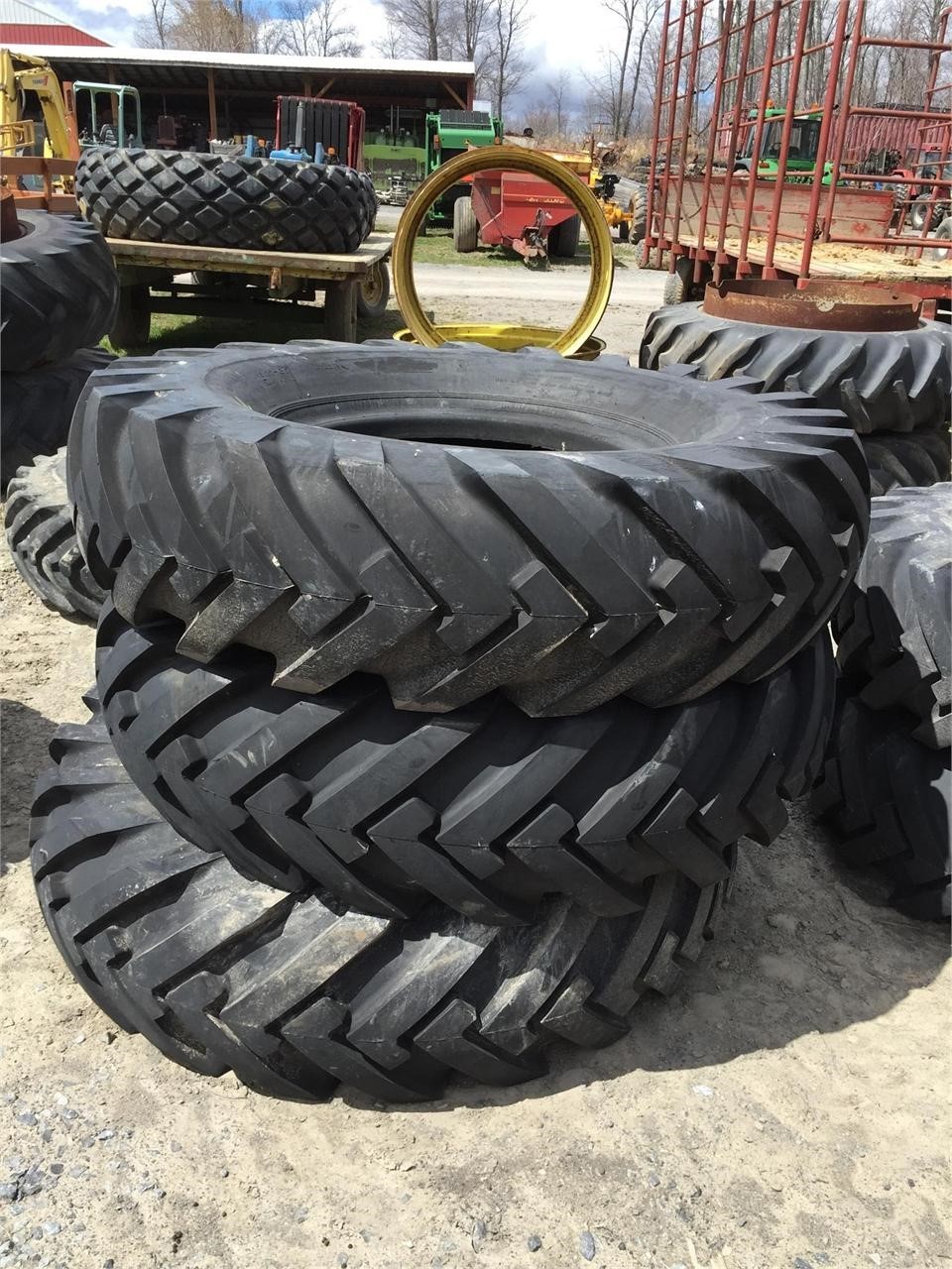 Mansfield 16.00X25 Wheels / Tires / Track 250 Machinery Pete