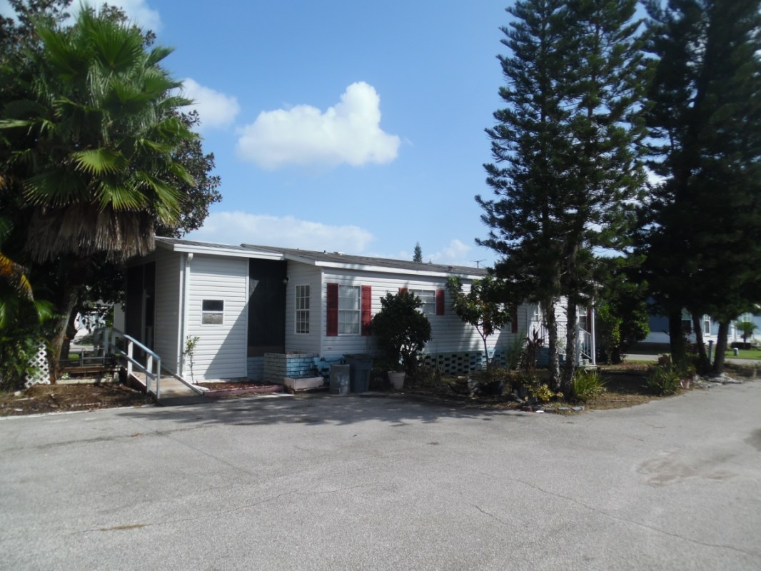 Home Sales DER Deerwood 14135 Hunter Grove Dr , Orlando, Florida