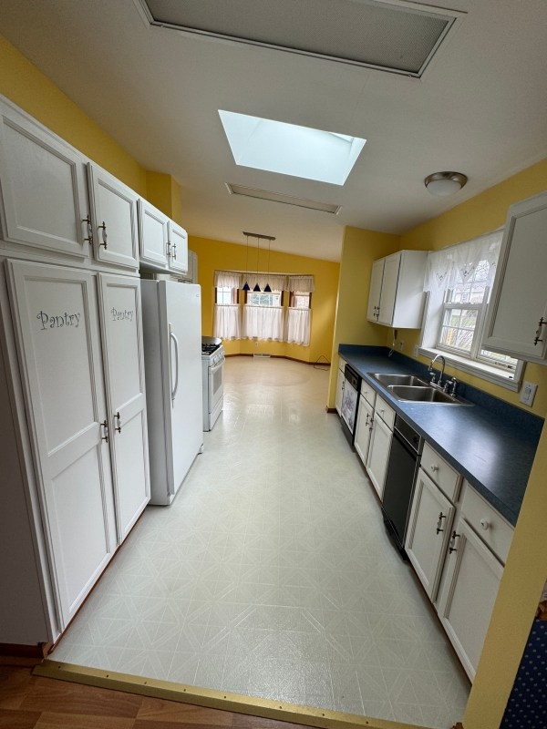 Home Sales CWD Cherrywood 16 Buttonwood Circle , Clinton, New York