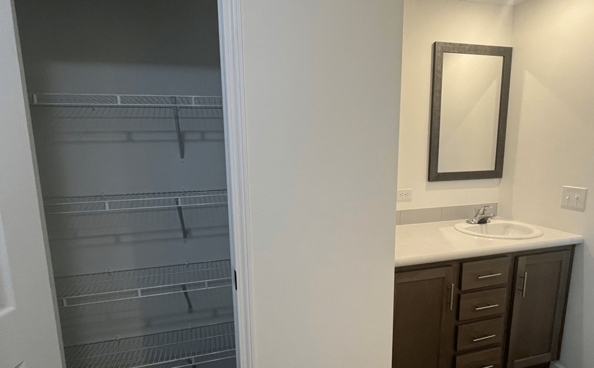 Home Sales SYV Sylvan Crossing