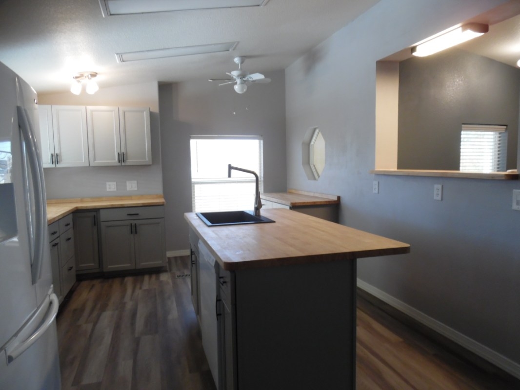 Home Sales ROM Rancho Mirage 2400 E BASELINE AVENUE, 144 , Apache