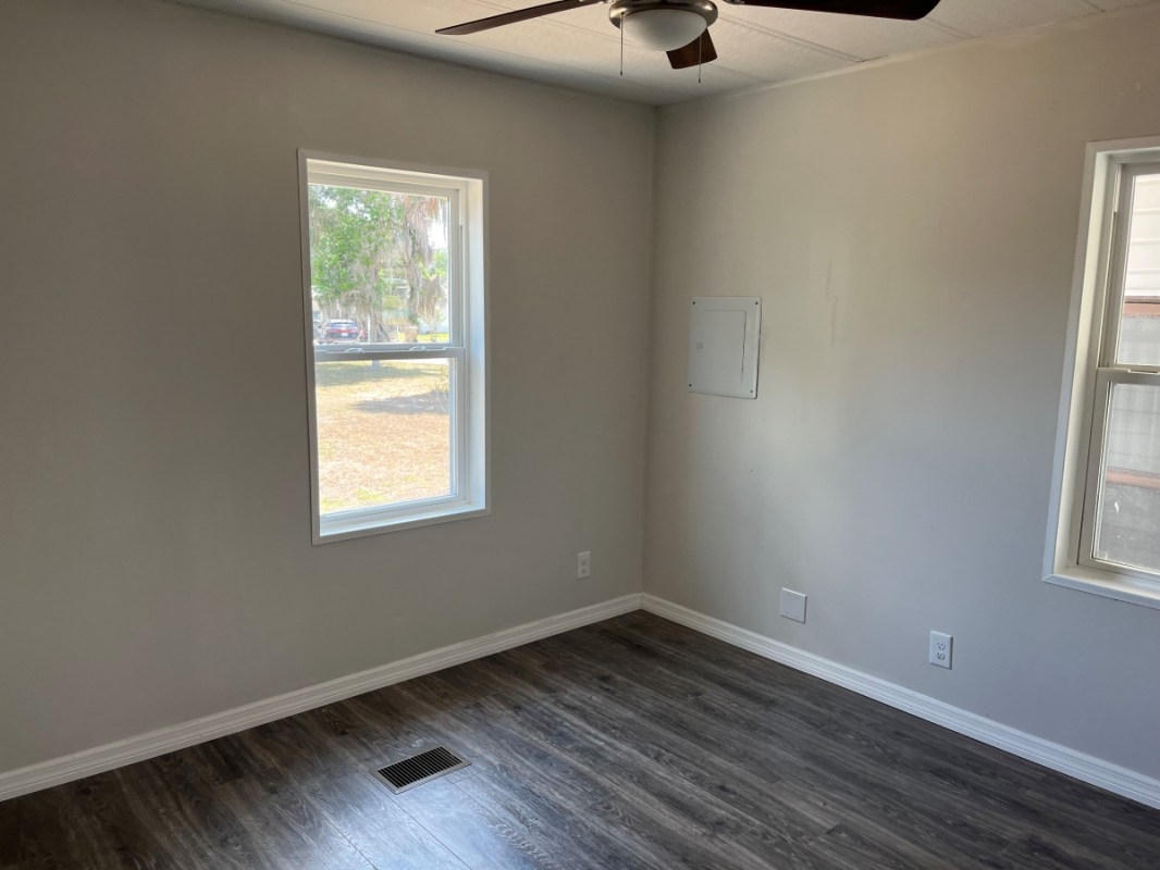 Home Sales SLE Sunlake Estates 1145 ST LAWRENCE DRIVE , Grand