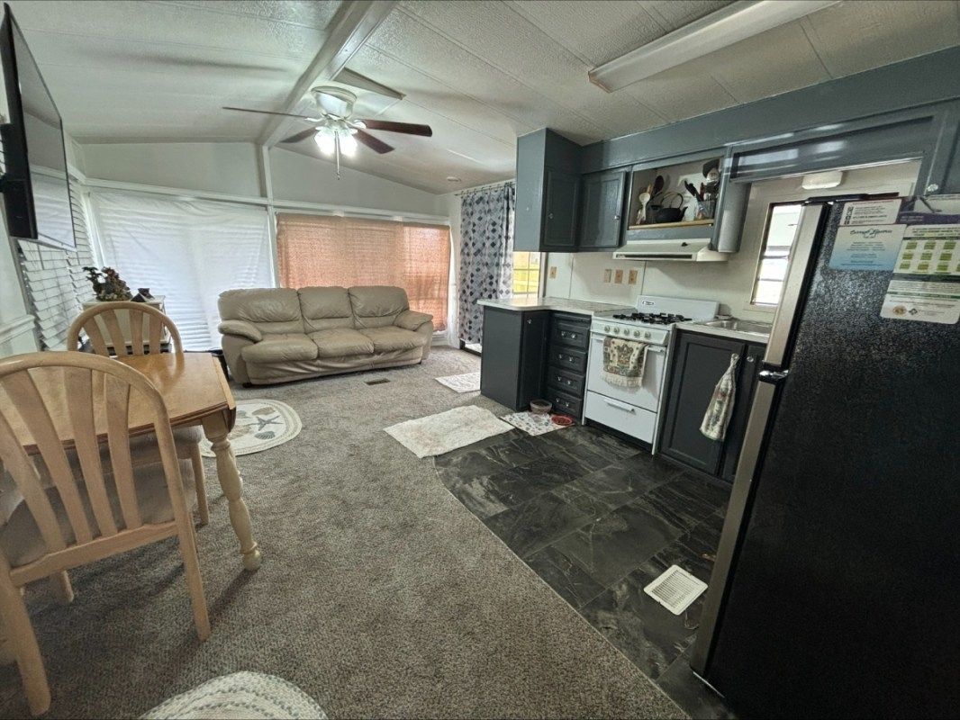 Home Sales BUT Buttonwood Bay