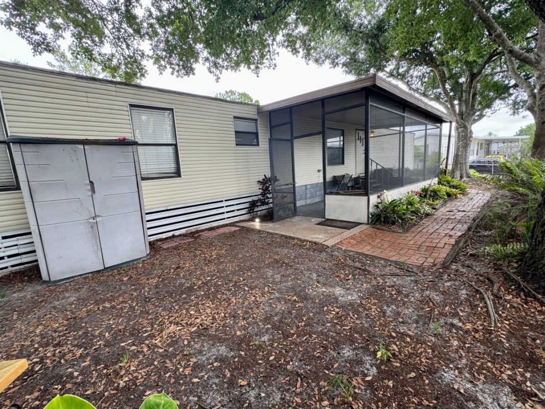 Home Sales CRC Carriage Cove 84 Paddock Court , Sanford, Florida