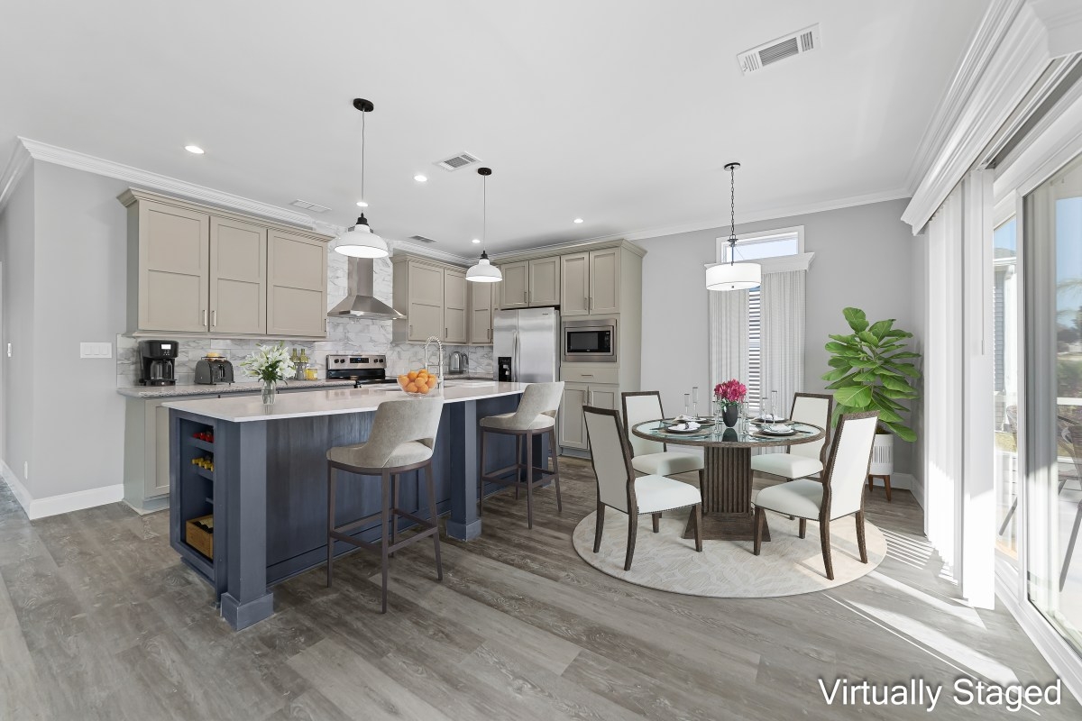 Home Sales WAT Water Oak Country Club Estates 647 Whitworth Ter