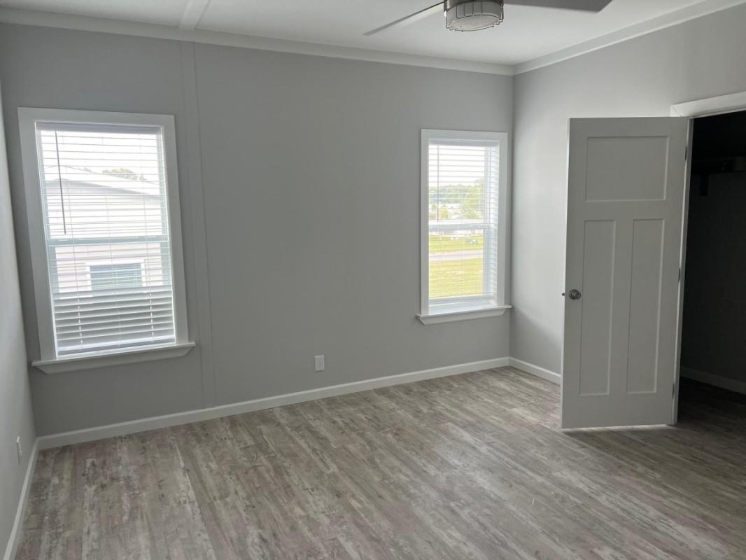 Home Sales WAT Water Oak Country Club Estates 645 Whitworth Ter