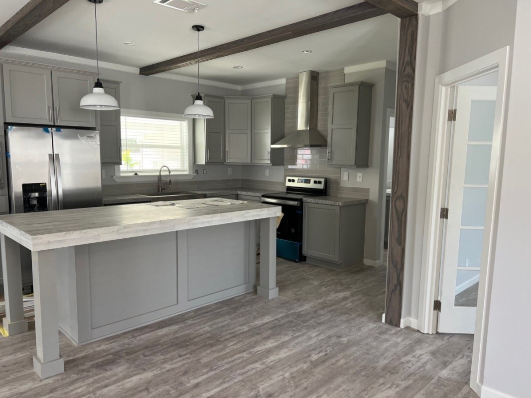 Home Sales WAT Water Oak Country Club Estates 645 Whitworth Ter