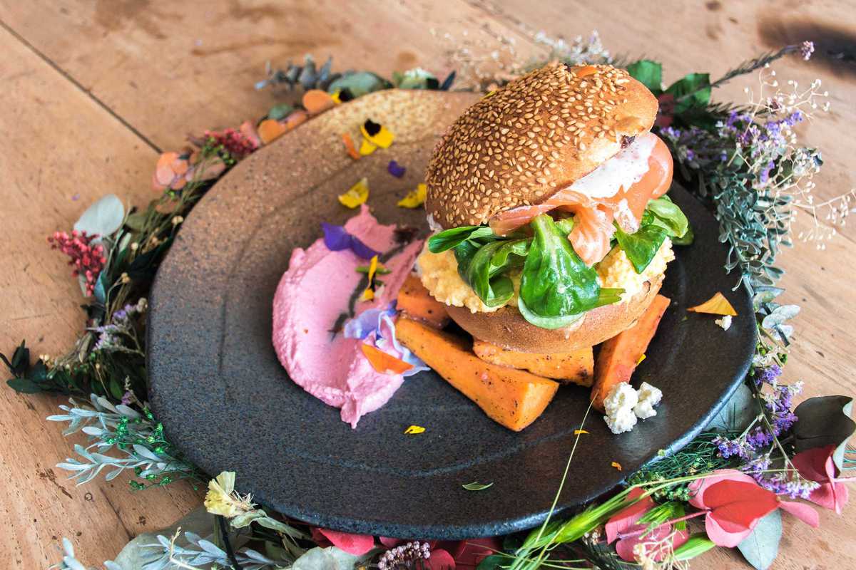 Brunch & Cake By the Sea, Barcelona Miniguide