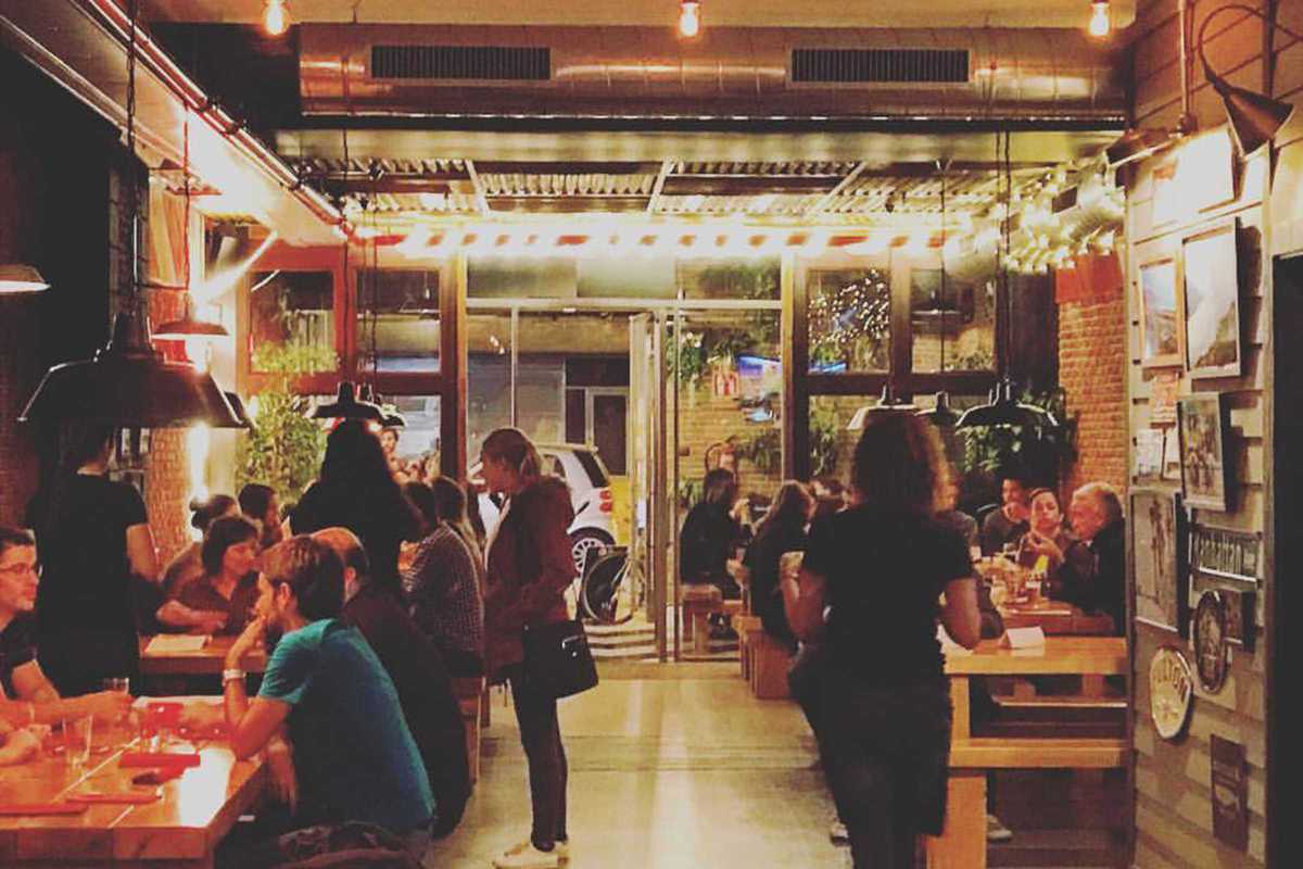 Coco Vail Beer Hall, Barcelona Miniguide