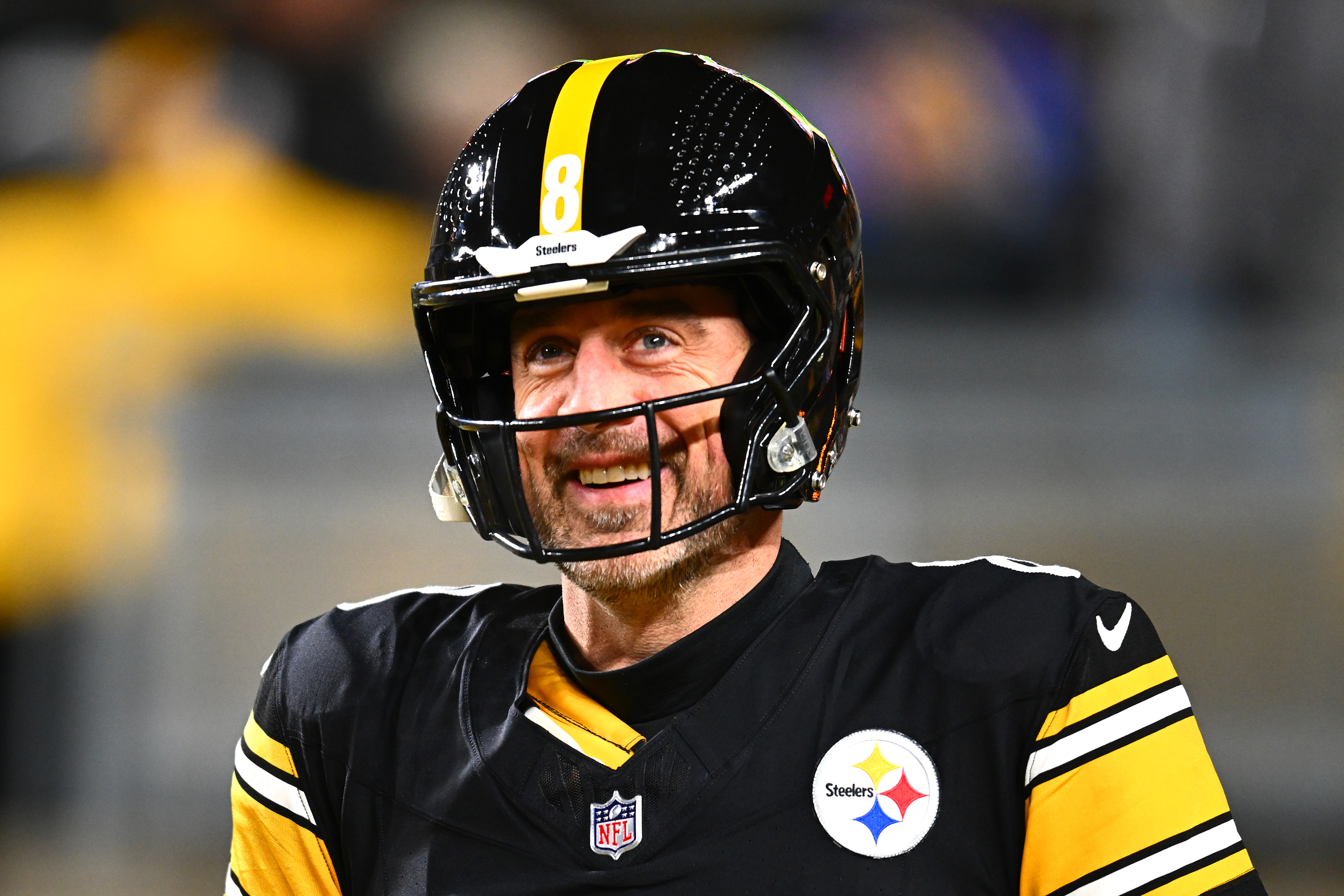 Steelers need more protection for Aaron Rodgers: Here’s an answer