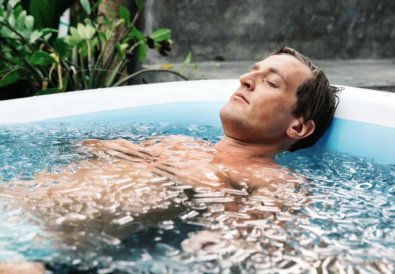 What is Cold Water Therapy? Nutrisense Journal