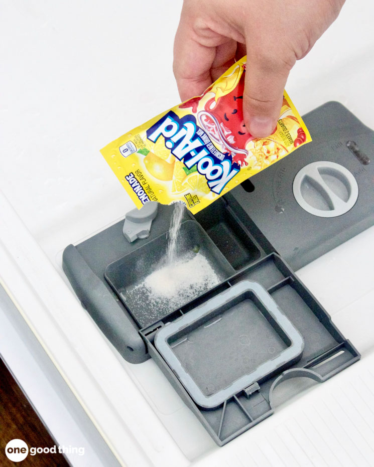 11 Surprisingly Practical Ways To Use KoolAid