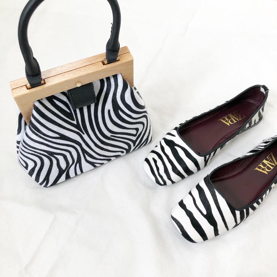 毎日出荷送料無料 新品 NEBULONIE. ゼブラフラットシューズ