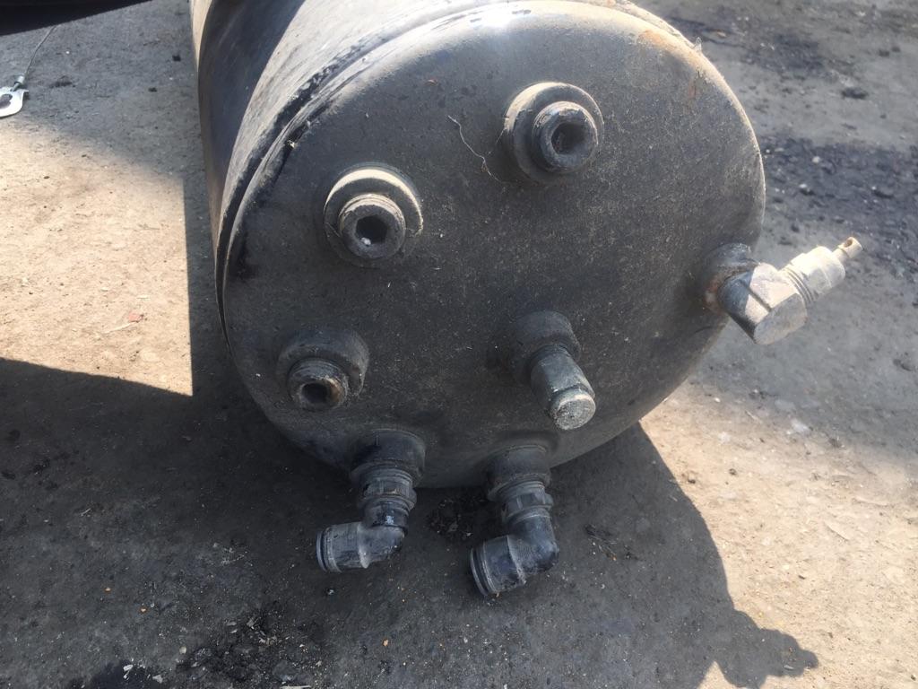 2015 Freightliner Cascadia Air Tank Payless Truck Parts
