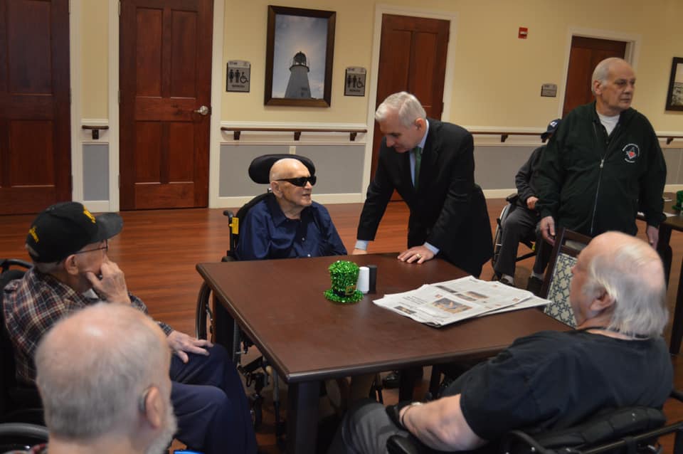 Reed visits R.I. Veterans Home to discuss medical care for vets