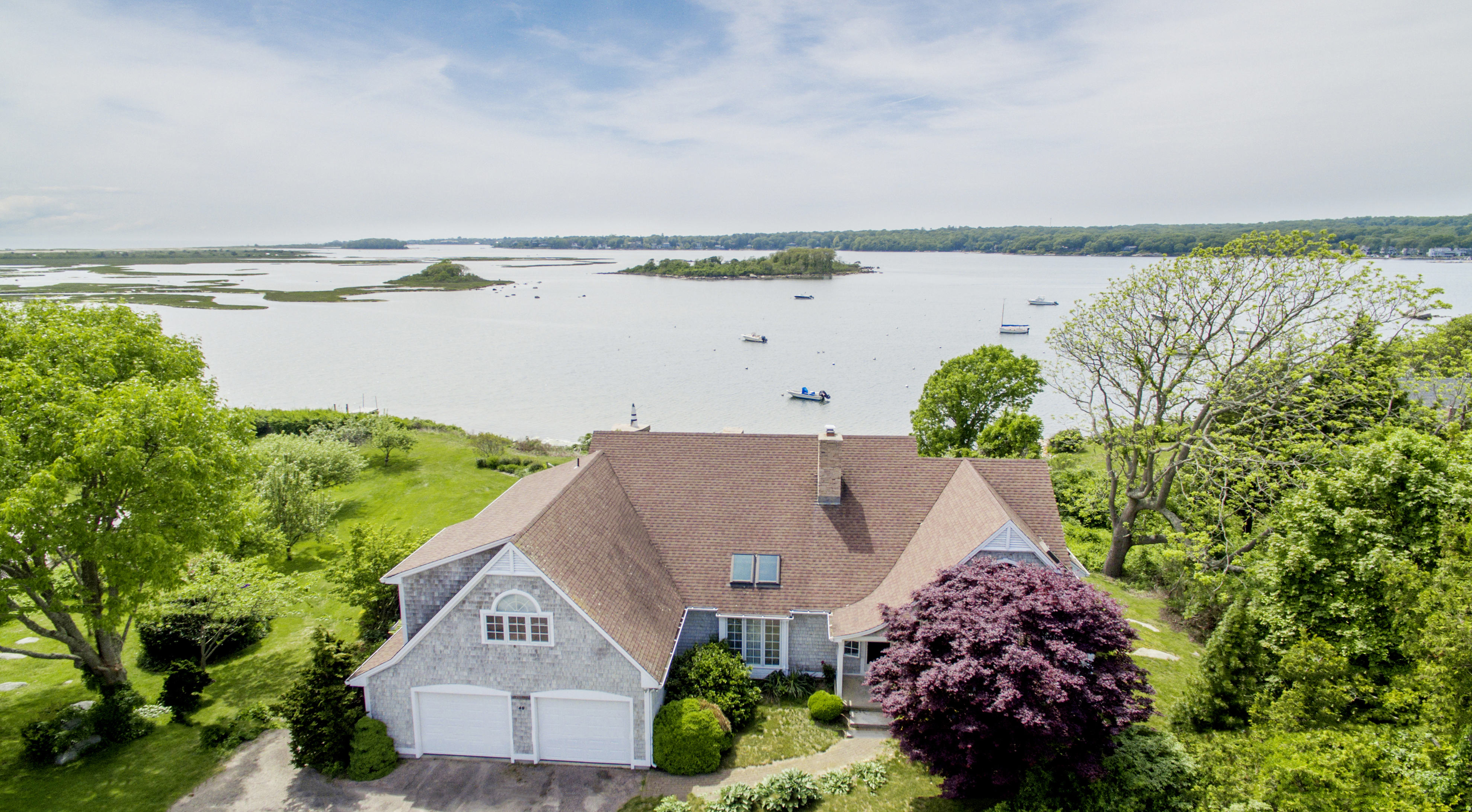 Quonnie Salt Pond home sells for 2M