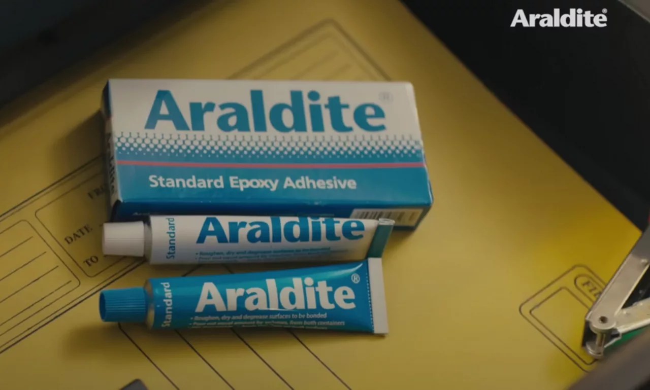 Pidilite Araldite Waterproof Epoxy Adhesive, Hot Glue, Super Glue, Quick Fix