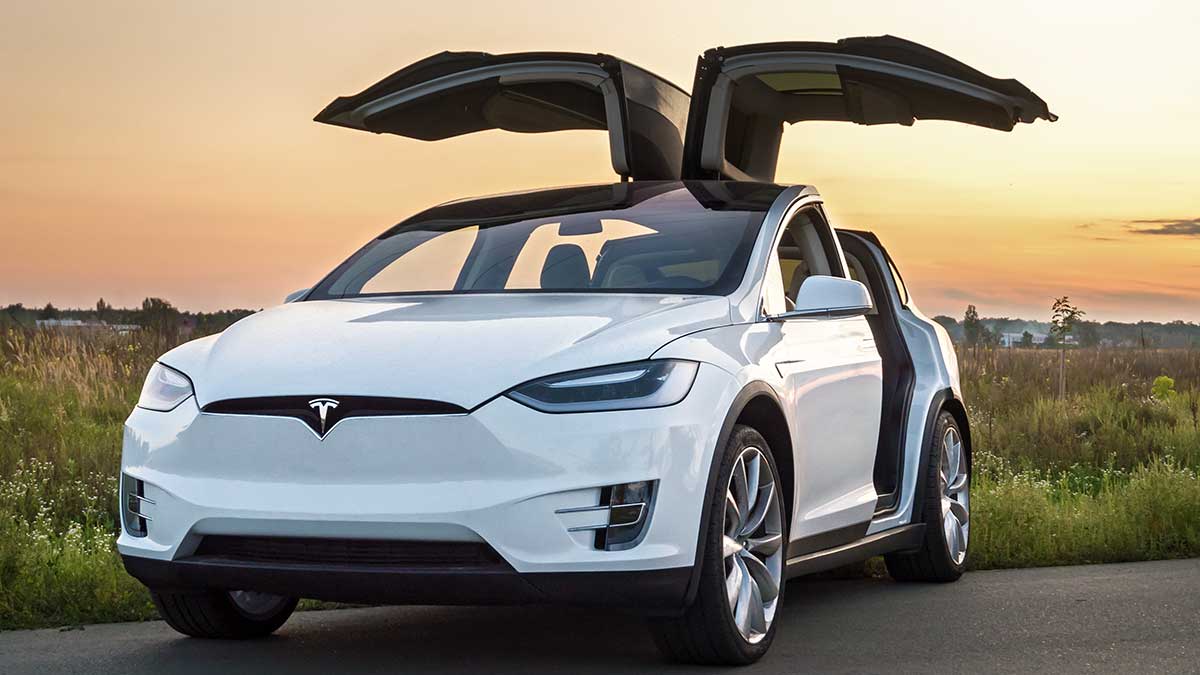 Pamięć o Tesli powróciła z marką auta. Nikola Tesla zmarł jako bankrut