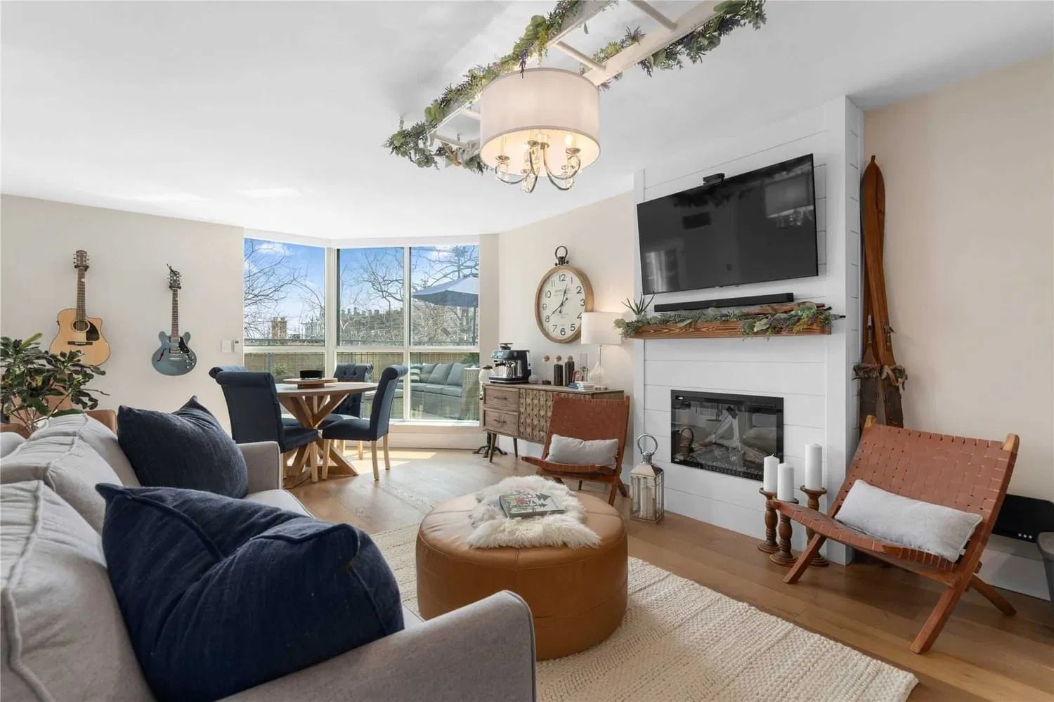 Bayshore Landing, 150 Dunlop St E, Barrie Prices & Plans