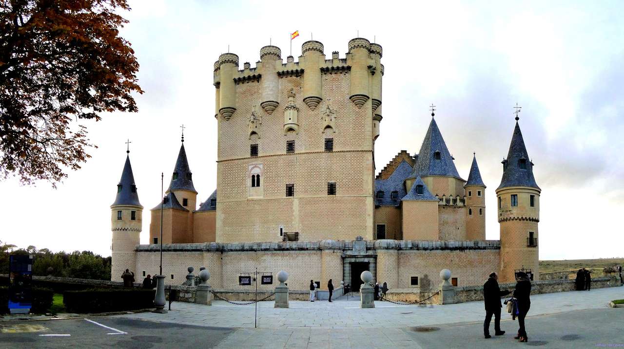 ALCAZAR VON SEGOVIA SPANIEN Spielen Sie Puzzle kostenlos auf Puzzle