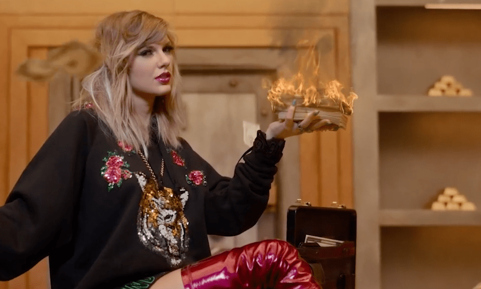 13 References You Might Have Missed In Taylor Swift's New Music Video