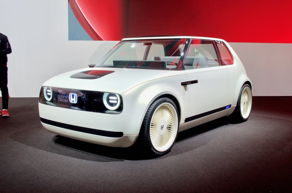 Why EVs are expensive and why Tesla's plan makes total sense Gearbrain