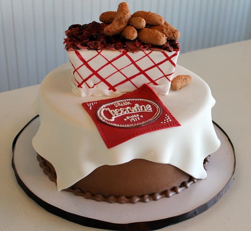 18 uniquely Southern groom's cakes It's a Southern Thing