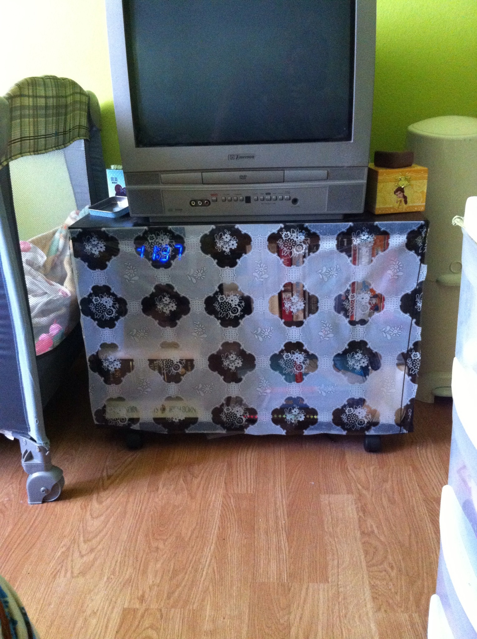 Baby Proof Bookshelf atelieryuwa.ciao.jp