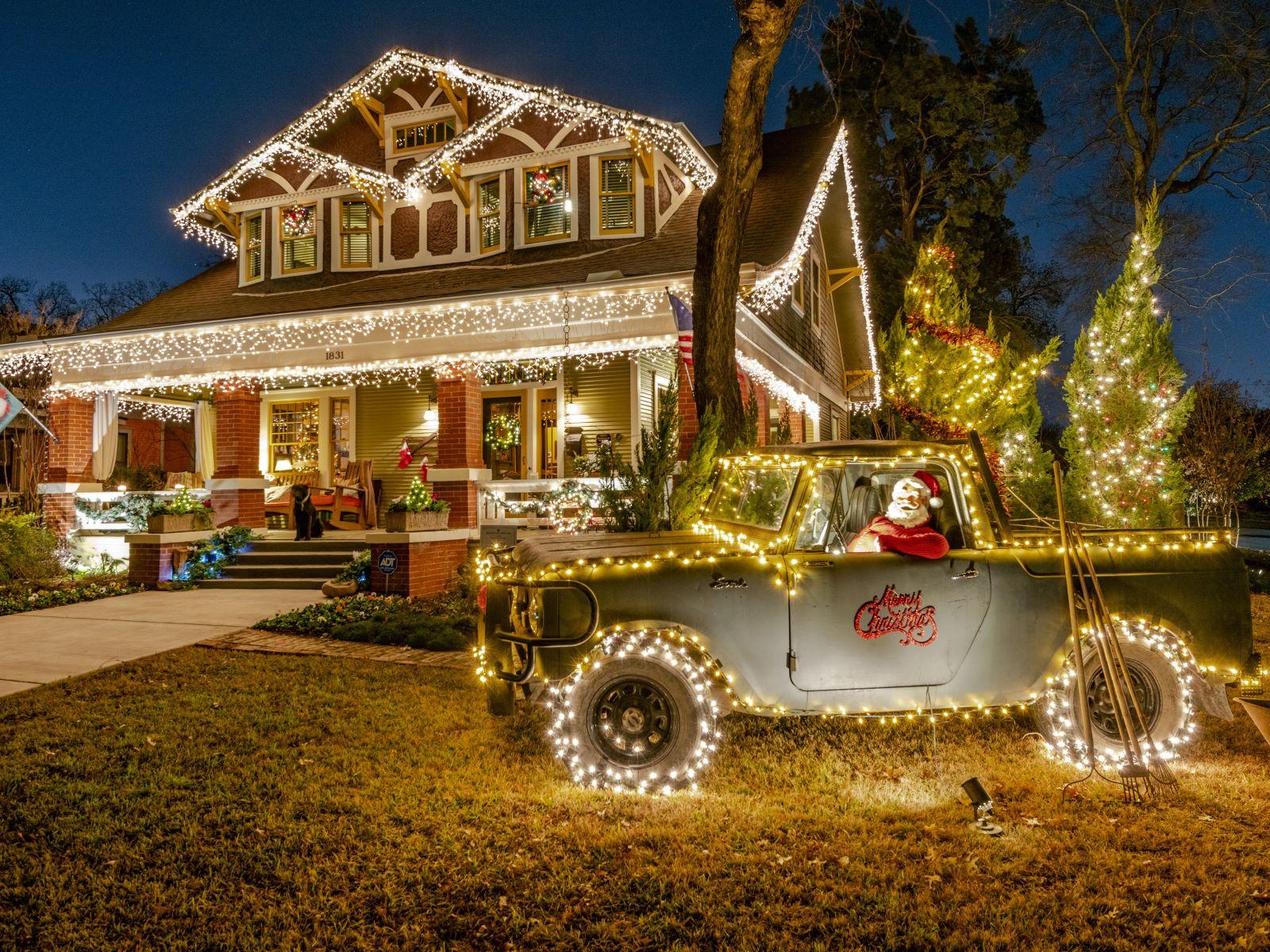 Pretty Christmas Lights House
