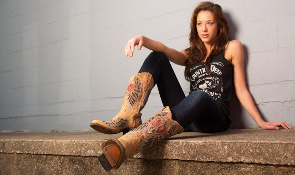 4 Steps to Perfecting the Country Girl Look One Country