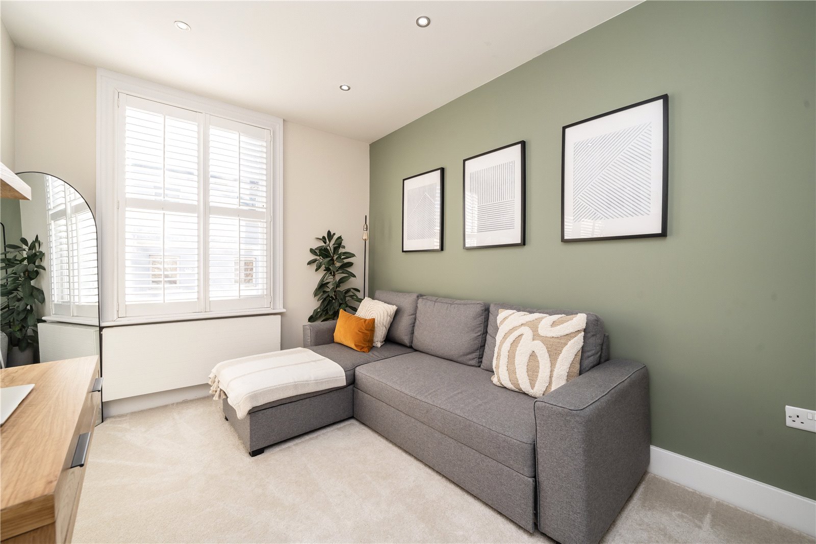 Wendell Road, Wendell Park W12 Marsh & Parsons