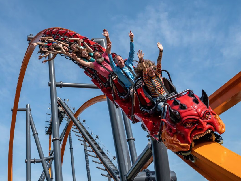 Six Flags partners with Rokt, enhancing customer experiences & driving