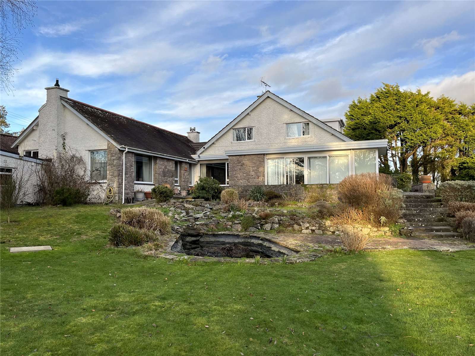 The Drive, Malltraeth, Isle of Anglesey, LL62 5AW Property