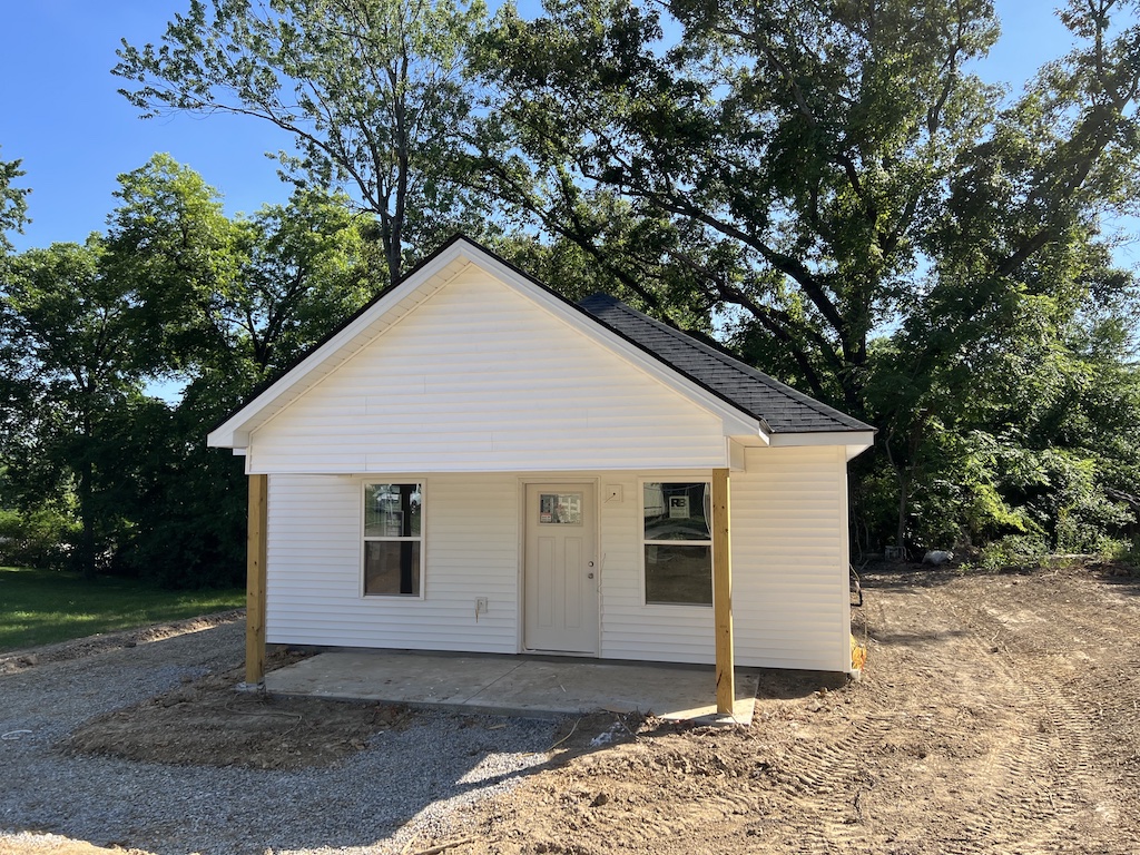 3311 Savoy St. Knoxville, TN 37921