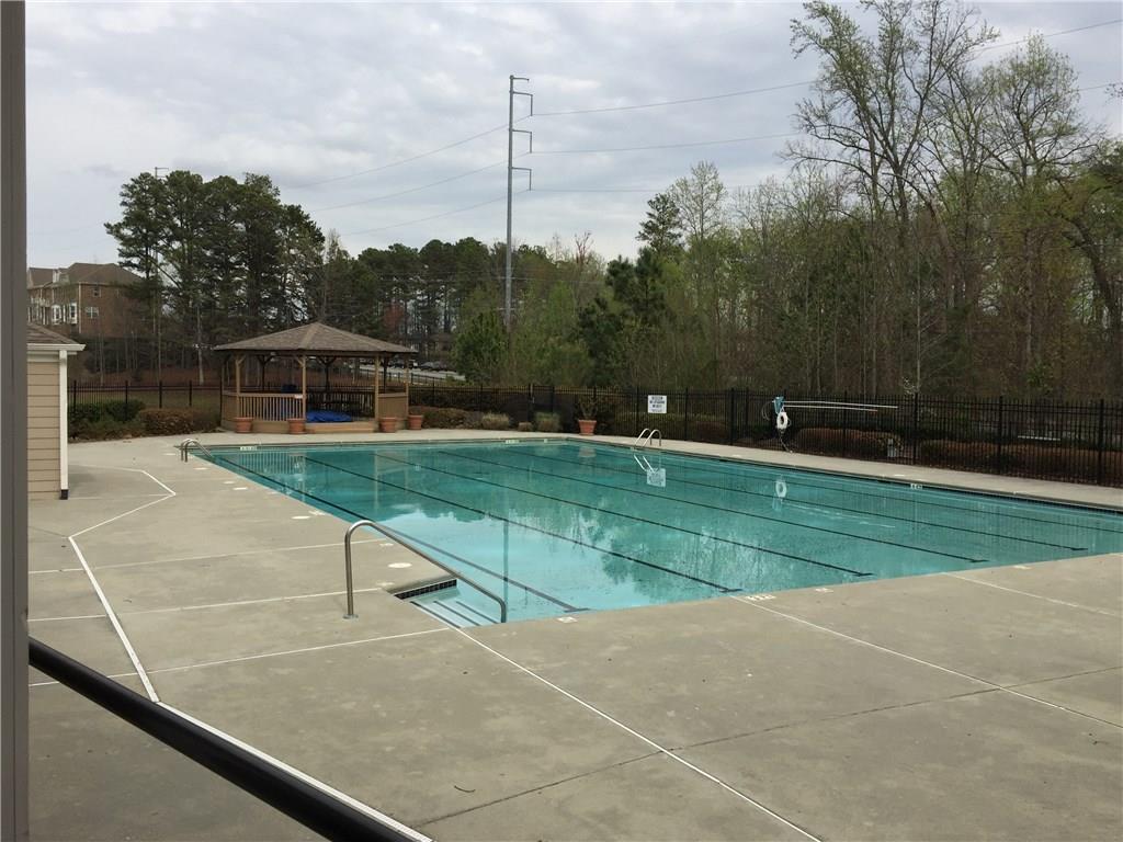 Abbotts Bridge Place Townhomes for Sale in Johns Creek, GA