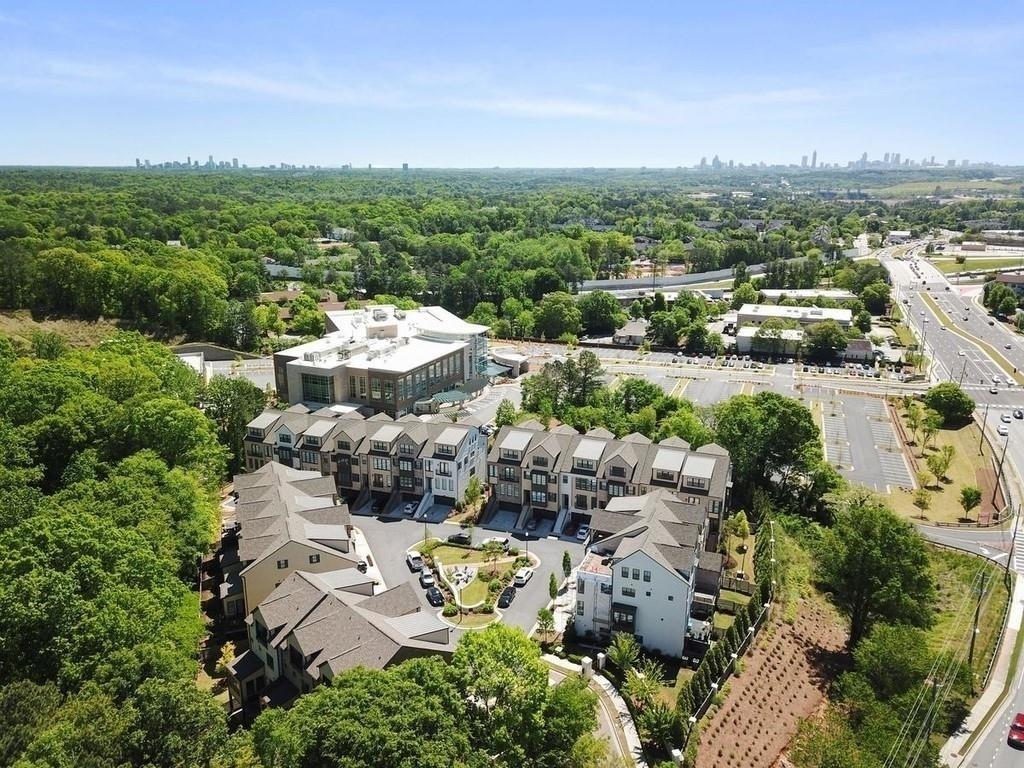 Gates At Ivy Walk Townhomes for Sale in Smyrna, GA