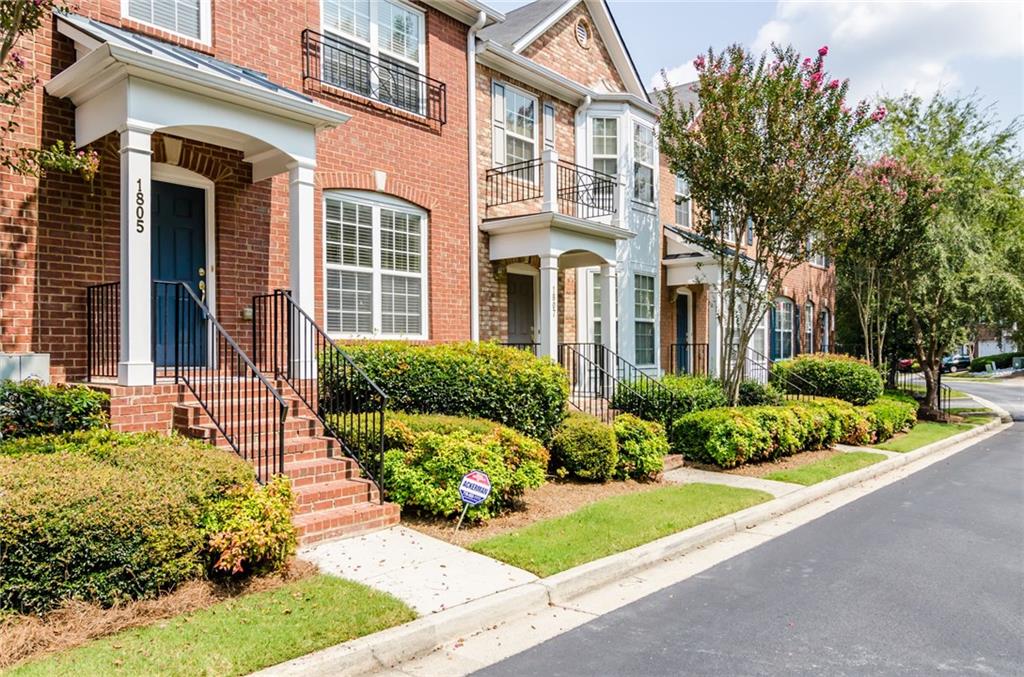 Highlands View Townhomes for Sale in Smyrna, GA