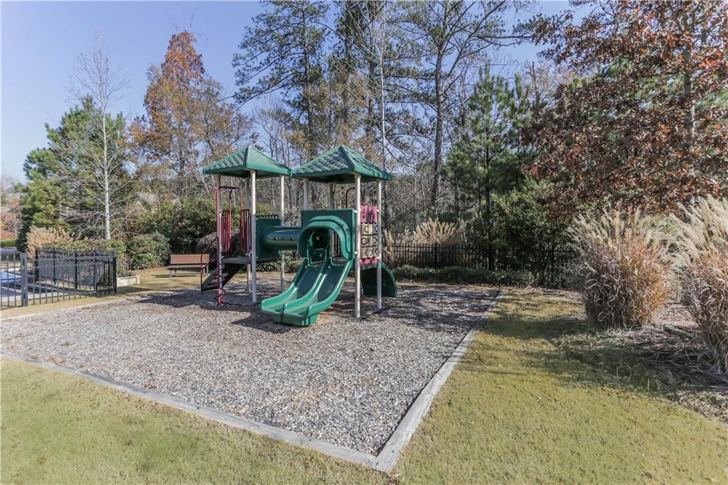 Kingsbridge Point Homes for Sale in Mableton, GA