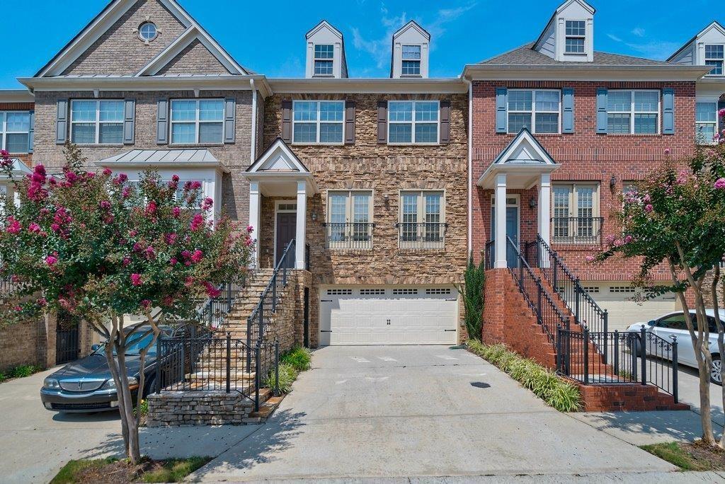 Manchester Place Townhomes for Sale in Roswell, GA
